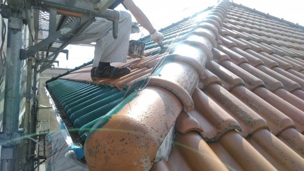 セメント瓦の塗装、外壁塗装で白蟻を発見　加古川市Ｋ様邸（屋根・外壁塗装）