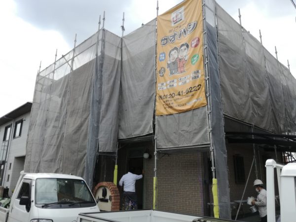 サイディング外壁の目地コーキング打ち替え・色打合せ　加古川市Ｎ様邸（屋根・外壁塗装）