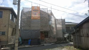 足場の組み立て・下地処理　加古川市Ｔ様邸（外壁塗装）