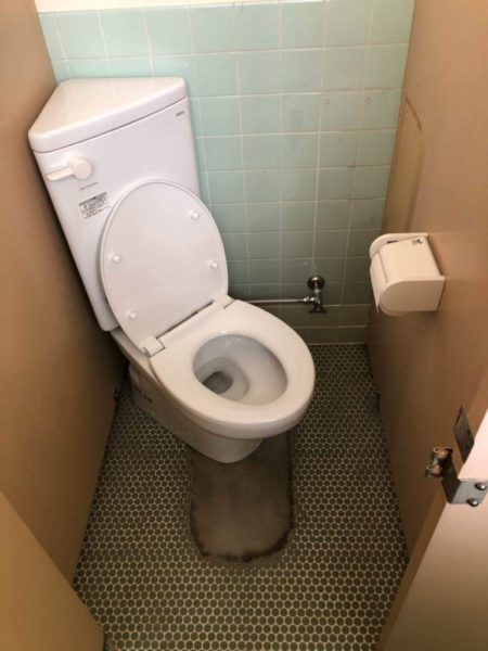コーナータイプ洋式トイレ
