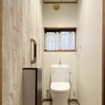 【スヌーピーの壁紙】使いにくい和式トイレを洋式トイレにリフォーム　加古川市S様邸（築29年）
